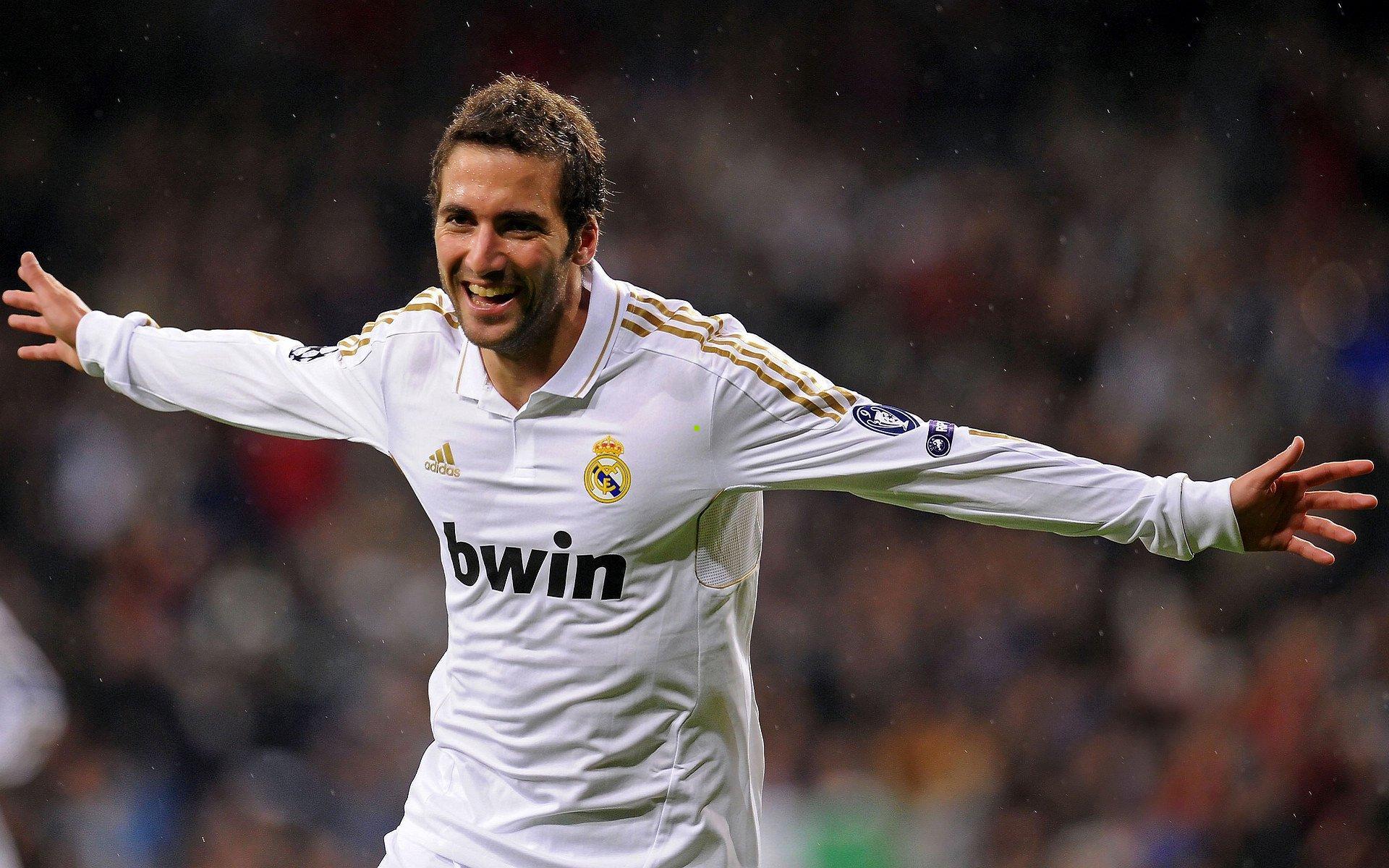 吉拉西本赛季状态火热，13场造10球，7球3助攻成球队进攻核心