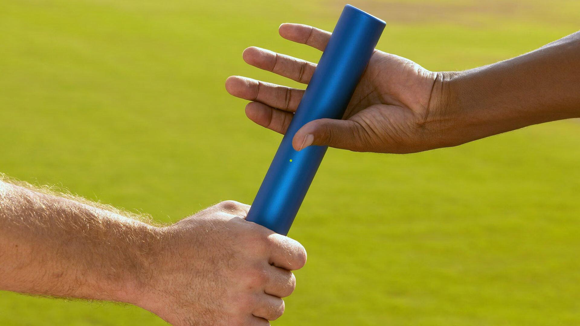 张继科自评与樊振东对决，单分胜负持平，长赛制下后辈优势明显