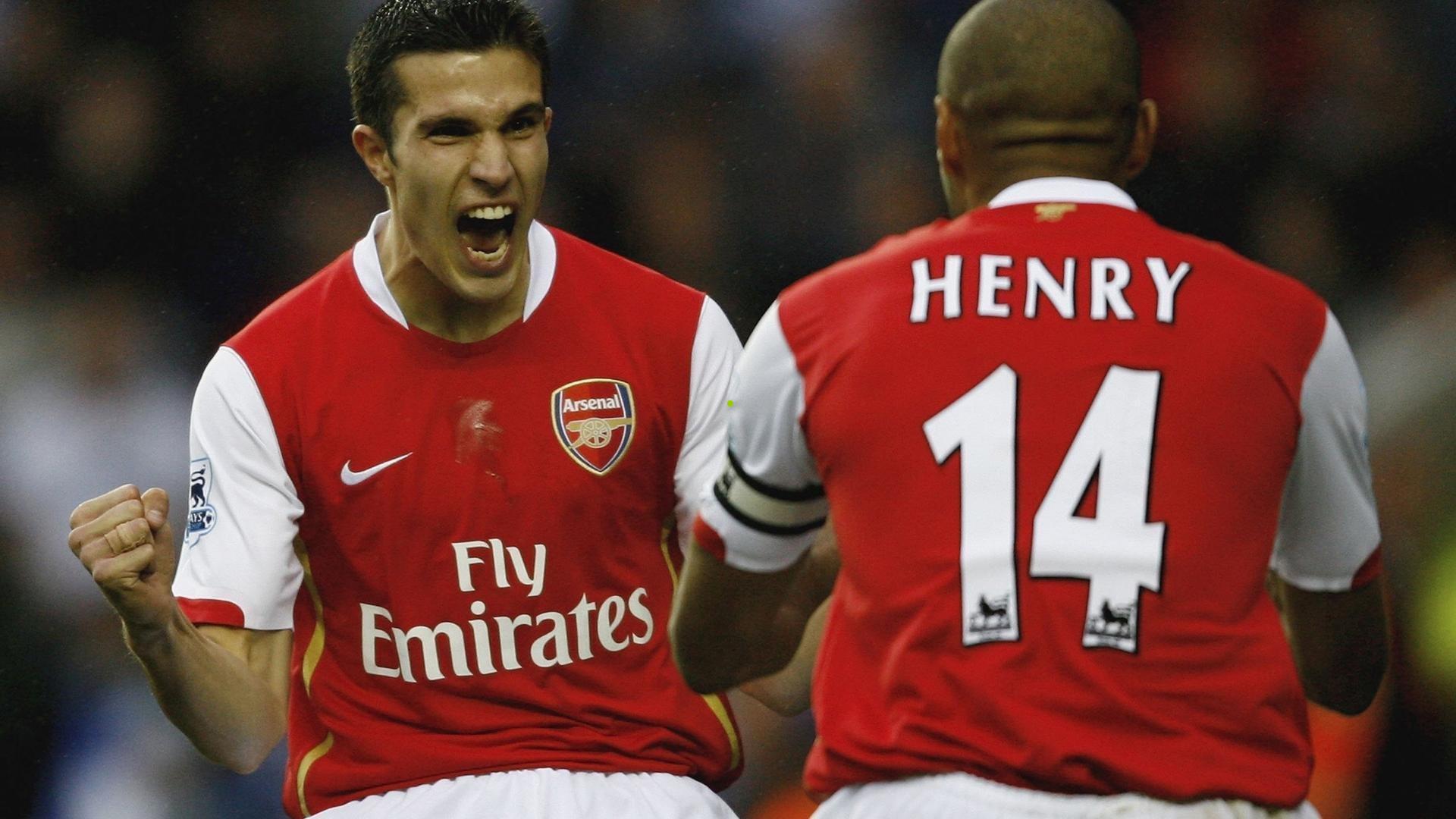 前巴萨飞翼拉菲尼亚深情点评，梅西堪称历史最佳，内马尔过人更具艺术魅力